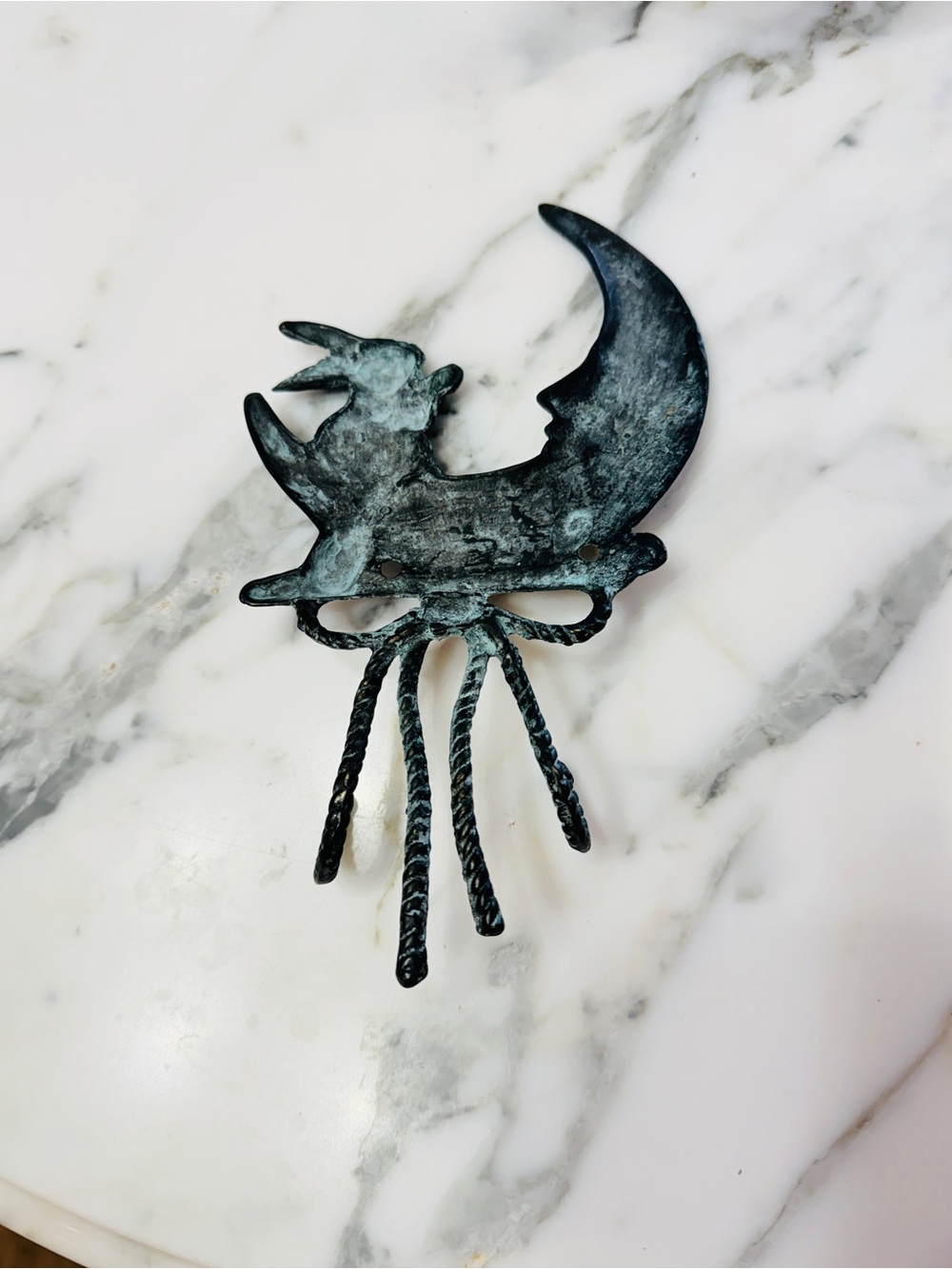 Rare Vintage Bronze Moon & Rabbit Wall Hook - Picture 3 of 12